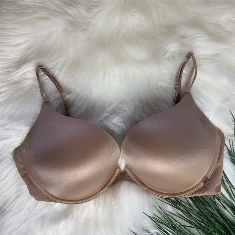 Victoria Secret Nude Bra